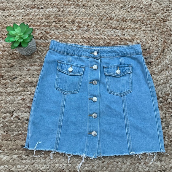 Forever 21 Dresses & Skirts - BUTTON DOWN DENIM MINI SKIRT